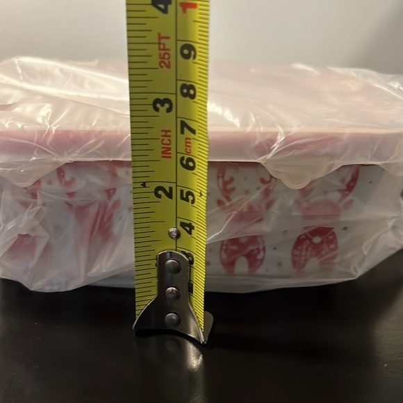 Temptations Reindeer Loaf Pan - Picture 10 of 11